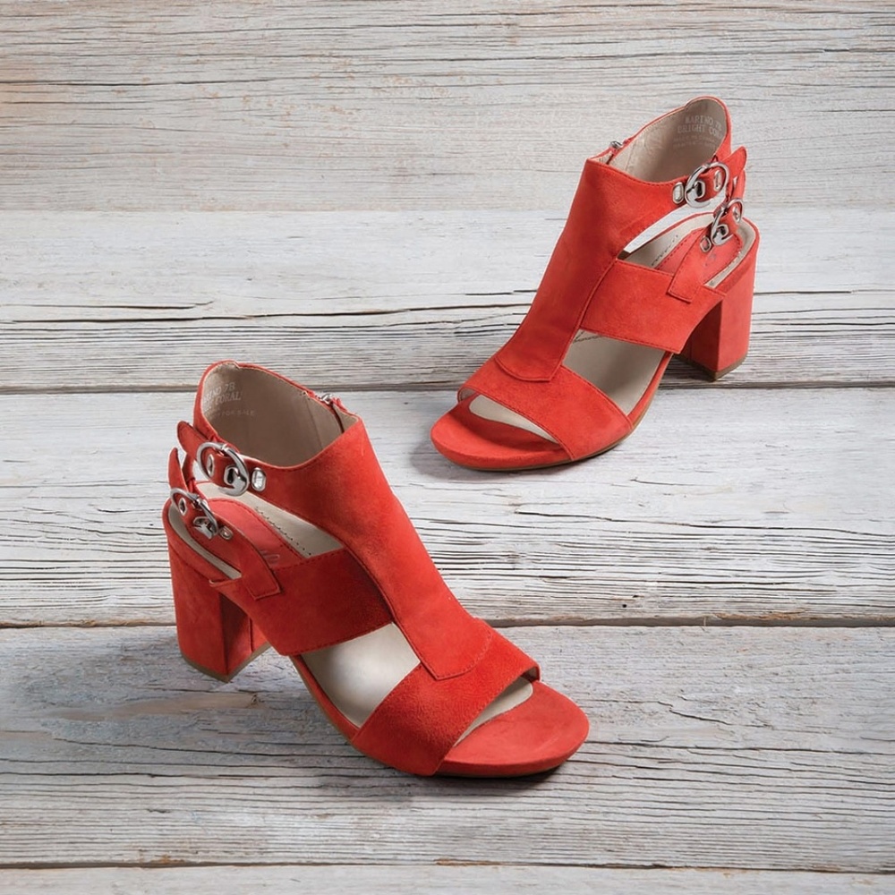 ISO: Earthies Earth Brand Marino Coral Sandals 8